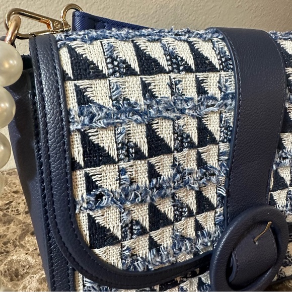 Cato Blue Faux Tweed Purse With Blue And Pearl Straps - Picture 4 of 14